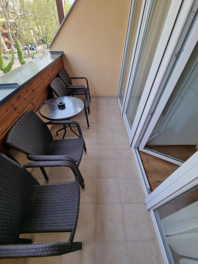Adam Apartmanhaz Siófok Zewnętrze zdjęcie