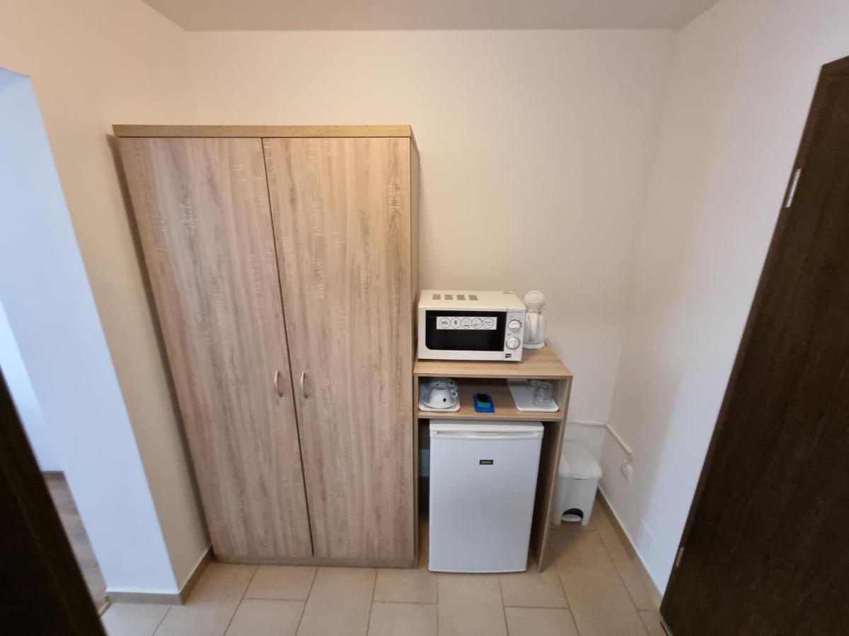 Adam Apartmanhaz Siófok Zewnętrze zdjęcie