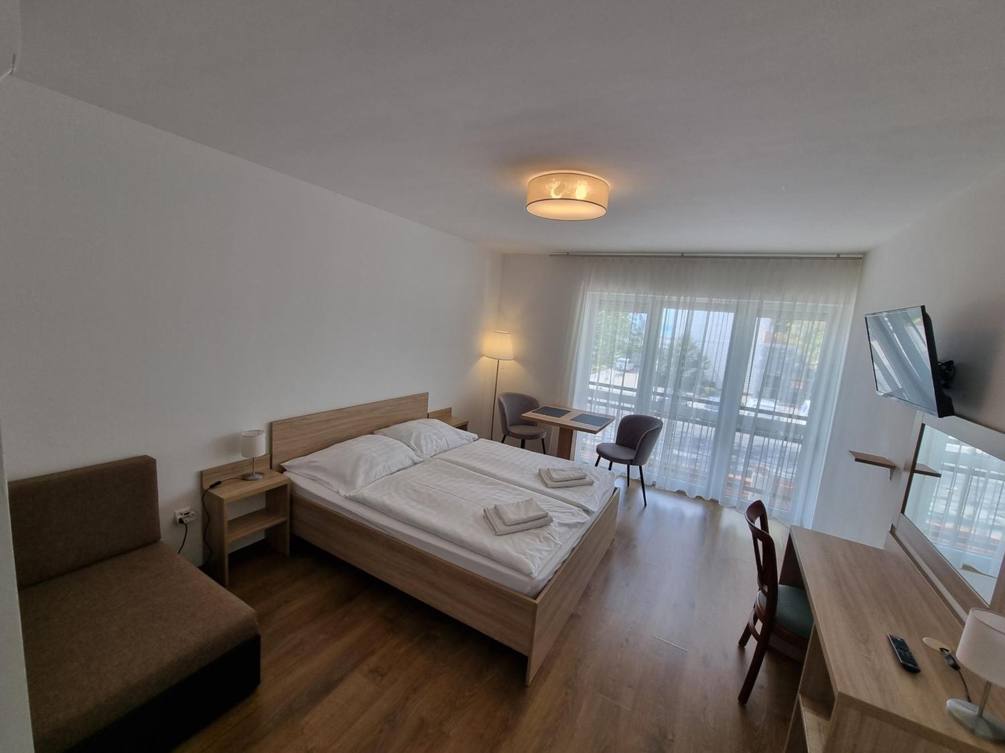 Adam Apartmanhaz Siófok Pokój zdjęcie