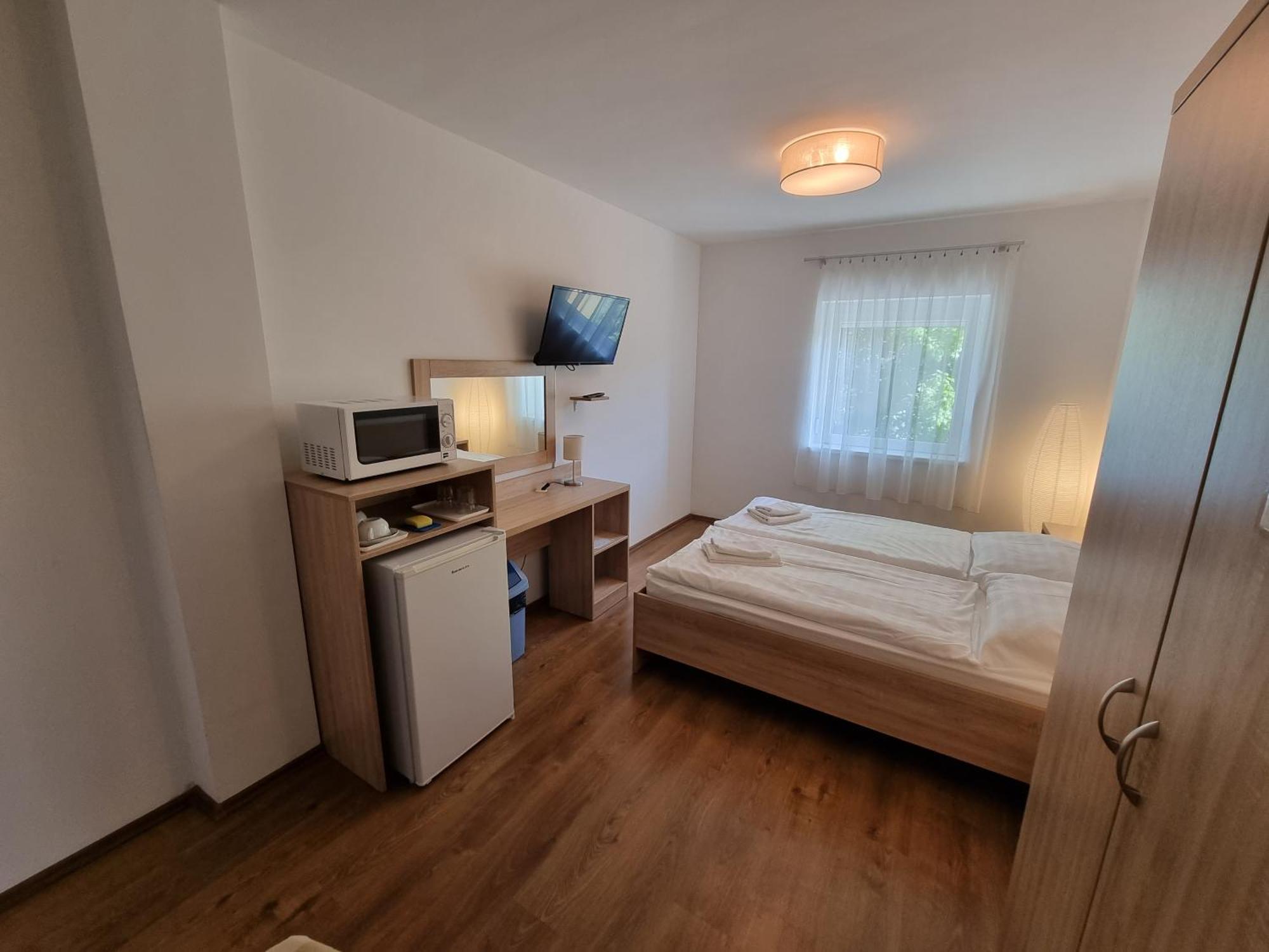 Adam Apartmanhaz Siófok Pokój zdjęcie