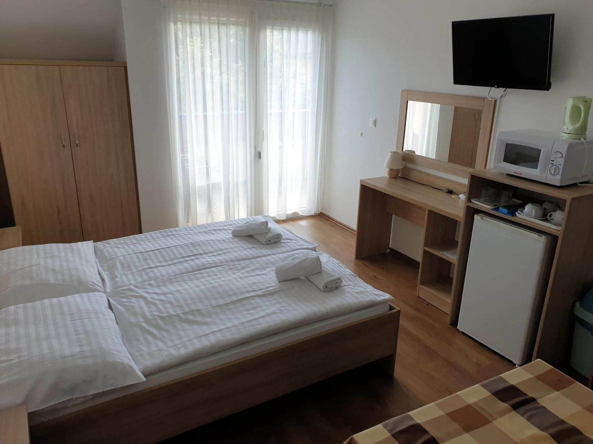 Adam Apartmanhaz Siófok Pokój zdjęcie